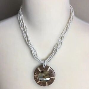 White Seed Bead Necklace Mother of Pearl Shell Pendant Button Loop Closure
